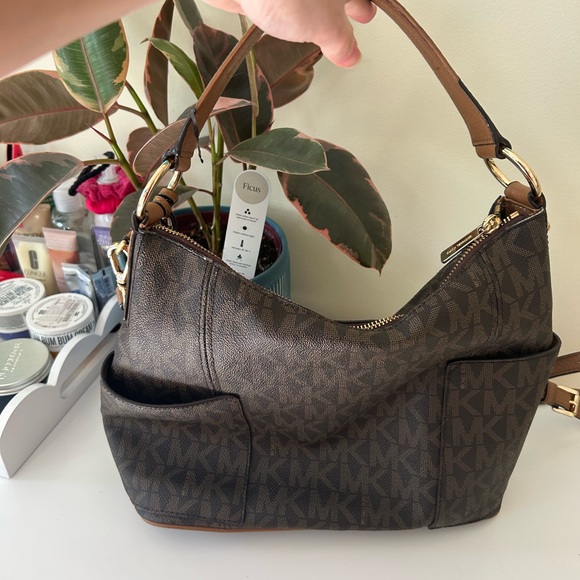 Michael Kors Handbag - Picture 6 of 10